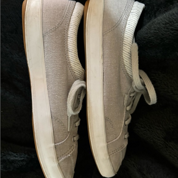Keds size 10 Tennis Shoes, Lt. Gray, Gently Used~Back to School Ready! - Picture 6 of 9